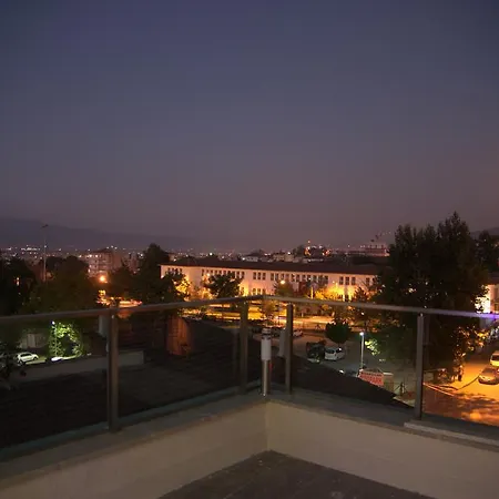 Yuzey Resi̇dance Apartment