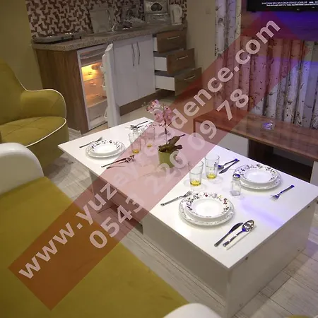 Yuzey Resi̇dance Apartment